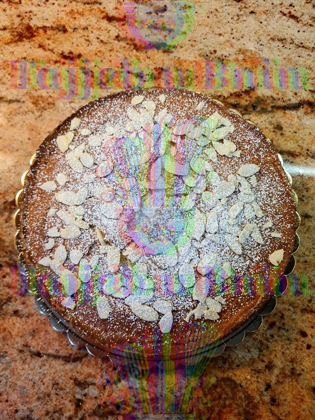 Enlarged image of prepared Ricotta and almond cake